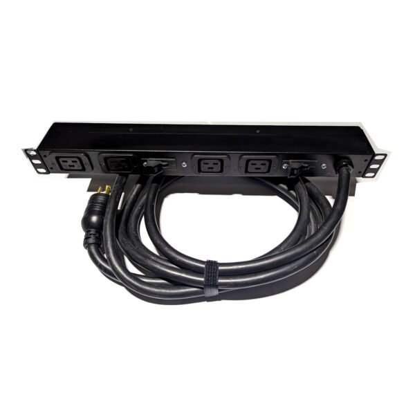 APC AP9570 Basic Rack PDU 208V 30A 4x C19-Outlets L6-30P in