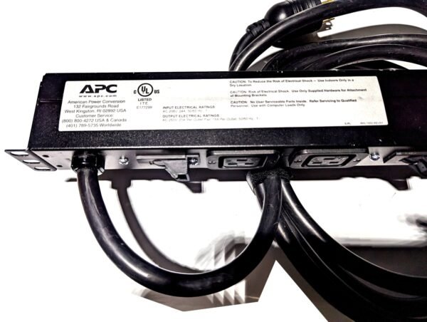 APC AP9570 Basic Rack PDU 208V 30A 4x C19-Outlets L6-30P in - Image 4