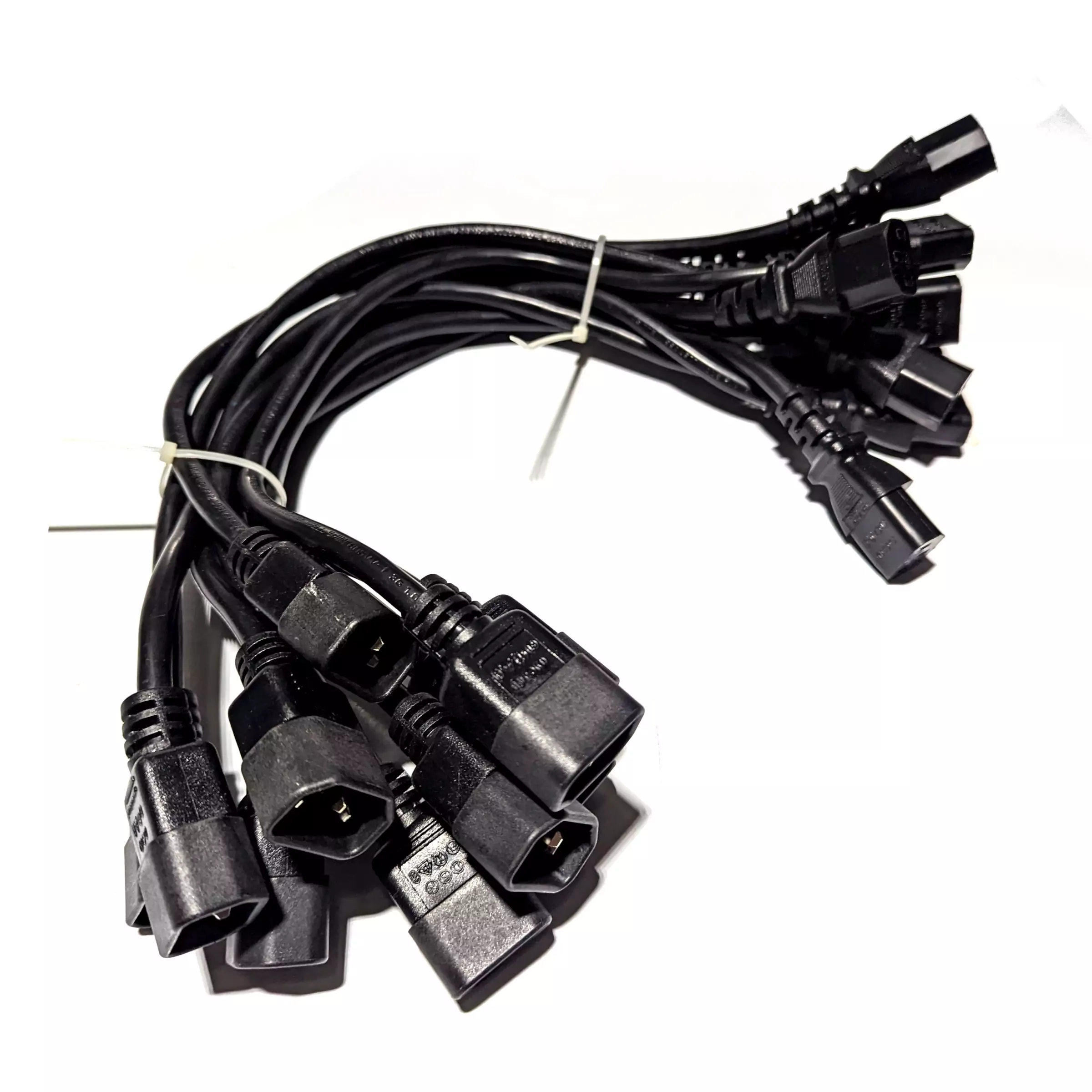 Well Shin (QTY 10) E115330 AC PDU Power Cable 1.5 Feet IEC