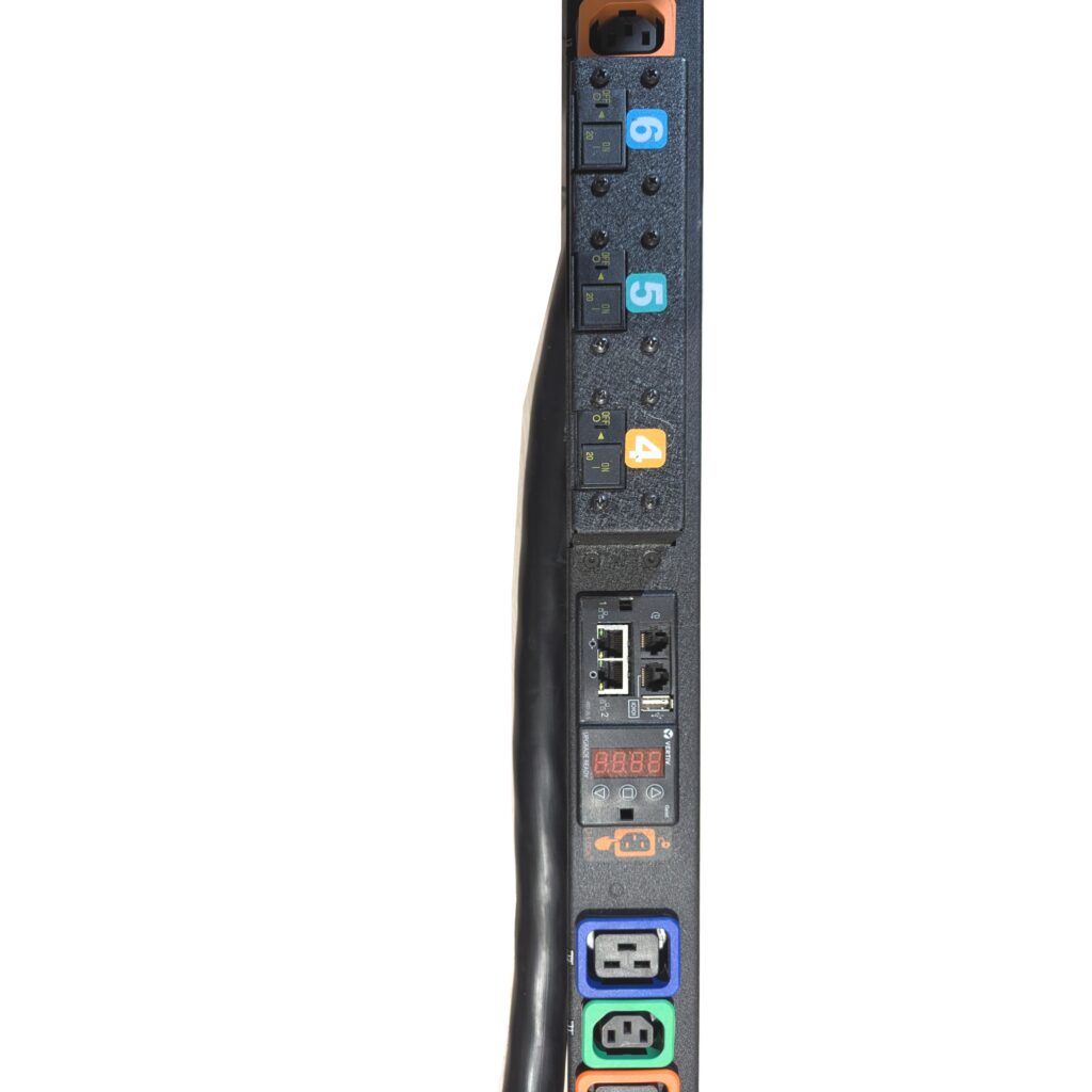 Outlet Level Vertiv Geist Switched Outlet Level PDU NU30050L 48A 200-240V 3-PHASE 24 ...