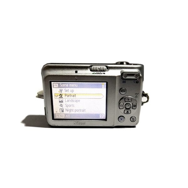 Nikon CoolPix L5 7.2MP Compact Digital Camera 5x Optical Zoom (3) Nikon CoolPix L5 7.2MP Compact Digital Camera 5x Optical Zoom