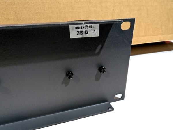 Black Box 39698 19In Horizontal 2U Rackmount Cable Ring Mgmt Panel - Image 2