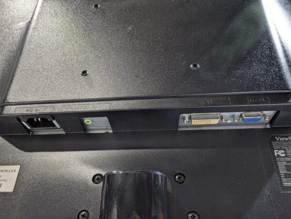 ViewSonic VX2450WM-LED 24" 1080p 5ms Monitor with VGA and DVI