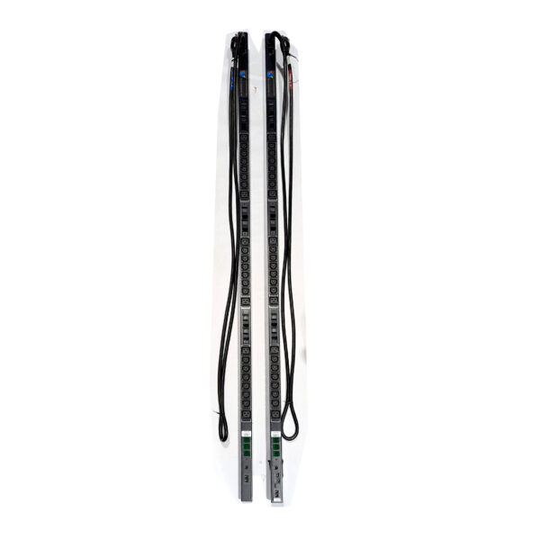 Server Technology CW/CX-24V2C311A1 Switched PDUs 208V C13 C19 L6-30P