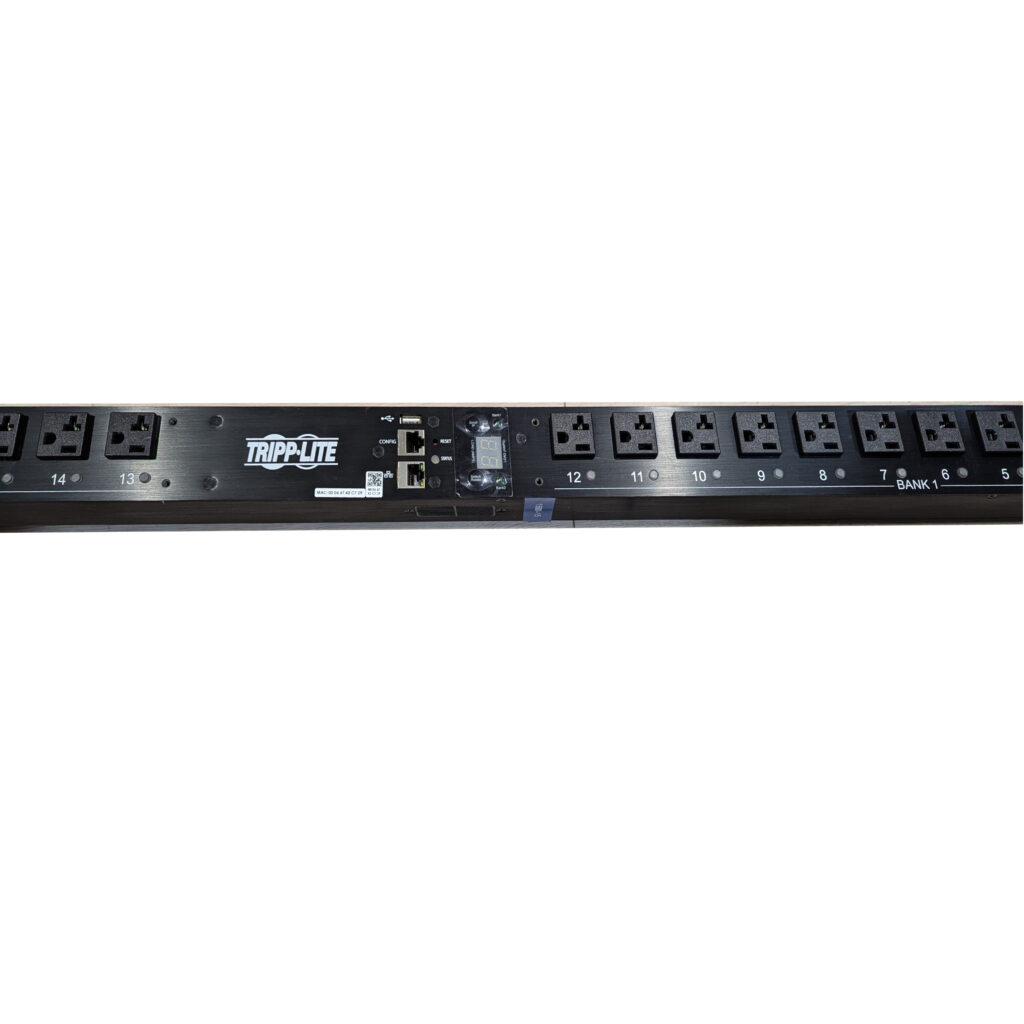 Tripp Lite PDUMV30NETLX Switched PDU 0U 24A 120V (24x) NEMA 5-20R ...