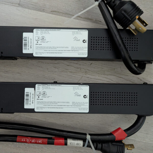 Server Technology CS-24V2-L30M CL- Smart Metered PDUs 240V 18xC13 6xC19 Outlets L6-30P (6) Server Technology CS-24V2-L30M CL- Smart Metered PDUs 240V 18xC13 6xC19 Outlets L6-30P