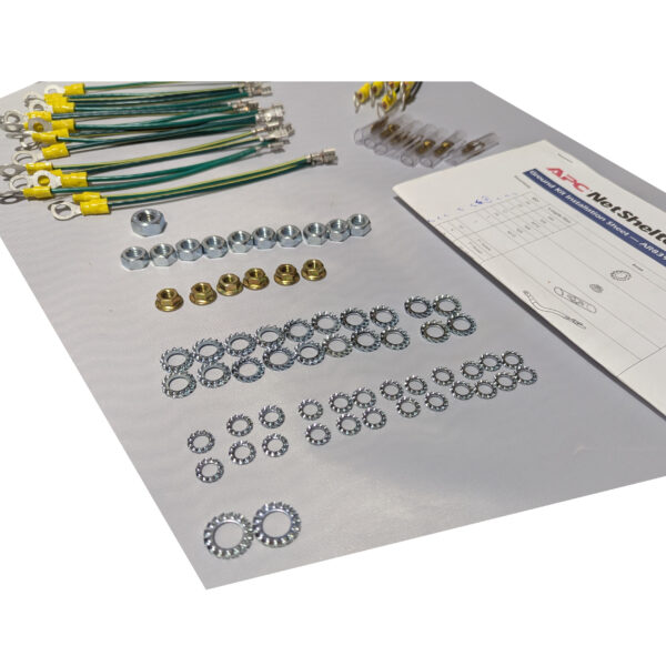 APC AR8390 NetShelter Grounding Kit