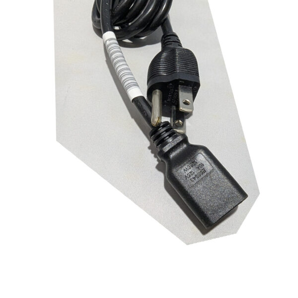 HP (QTY 8) 8121-0740 AC Computer Power Cords 6 Feet IEC C13 to NEMA 5-15P