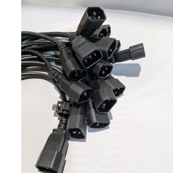 Well Shin (QTY 16) H05VV-F AC Extension Power Cords 10A 250V 1.5 Feet IEC C13 to IEC C14