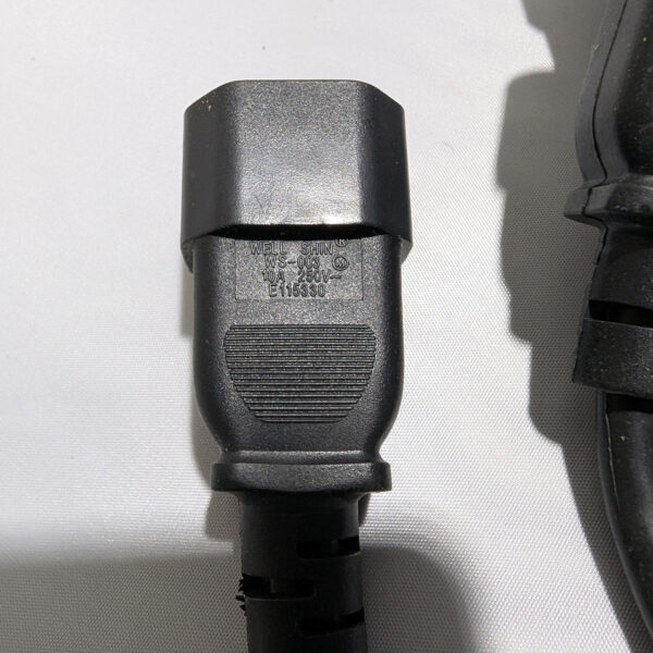 Well Shin (QTY 16) H05VV-F AC Extension Power Cords 10A 250V 1.5 Feet IEC C13 to IEC C14