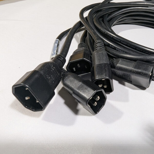 HP (QTY 5) 6 Feet IEC C13 to C14 AC Power Cables 10A 250V 18AWG Black 142263-001 (2) HP (QTY 5) 6 Feet IEC C13 to C14 AC Power Cables 10A 250V 18AWG Black 142263-001