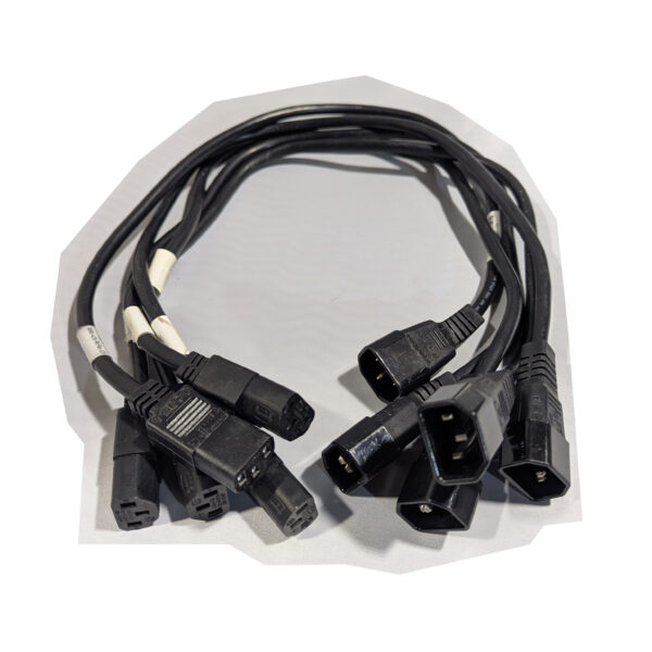 NetApp (QTY 5) AC Extension Power Cords 10A 250V 17 AWG 2.25 Feet IEC C13 to C14 117-00005