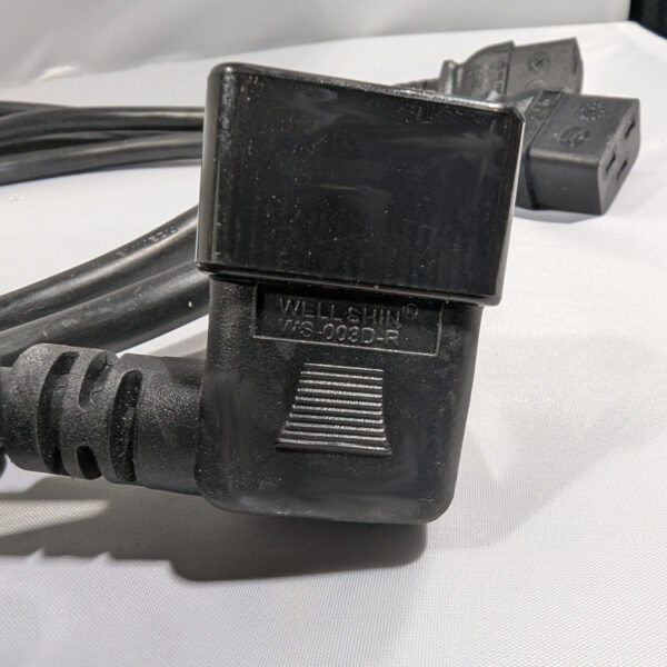 Well Shin (QTY 2) AC Extension Power Cords 16A 250V 14 AWG 4 Feet IEC C19 to C20 E90165-D (3) Well Shin (QTY 2) AC Extension Power Cords 16A 250V 14 AWG 4 Feet IEC C19 to C20 E90165-D