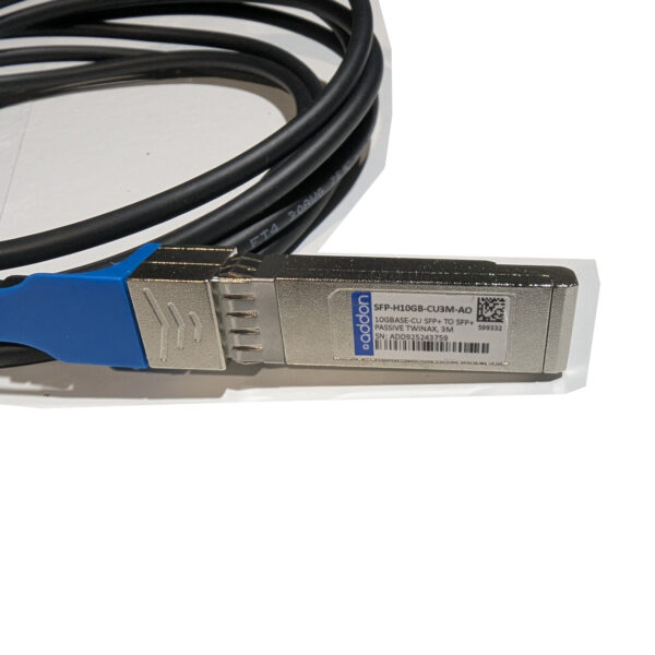 AddOn Cisco SFP+ to SFP+ Passive Twinax Cable 3M SFP-H10GB-CU3M-AO