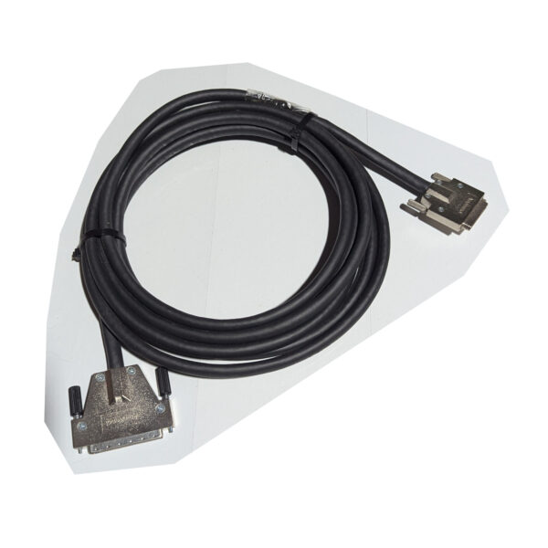 Dell Amphenol External SCSI Data Cable 4m VHDCI to HD68 Male 8948X (1) Dell Amphenol External SCSI Data Cable 4m VHDCI to HD68 Male 8948X