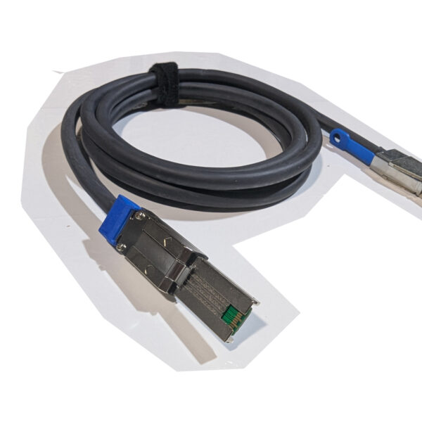 Madison Mini-SAS HD (SFF-8644) Mini-SAS (SFF-8088) Cable 2m (6.6ft) (3) Madison Mini-SAS HD (SFF-8644) Mini-SAS (SFF-8088) Cable 2m (6.6ft)