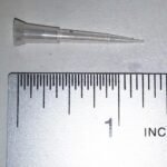 pipette disposable tips 1800 tips of 1¼", 1¾", 2", & 4", 3 trays & 2 containers Pipette Disposable Tips 1800 tips of 1¼", 1¾", 2", & 4", 3 trays & 2 containers